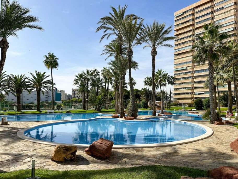 Apto. Tobago, Vistas Y Urbanizacion De Ensueno El Campello Luaran gambar