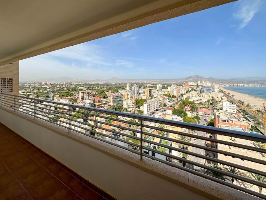 Apto. Tobago, Vistas Y Urbanizacion De Ensueno El Campello Luaran gambar